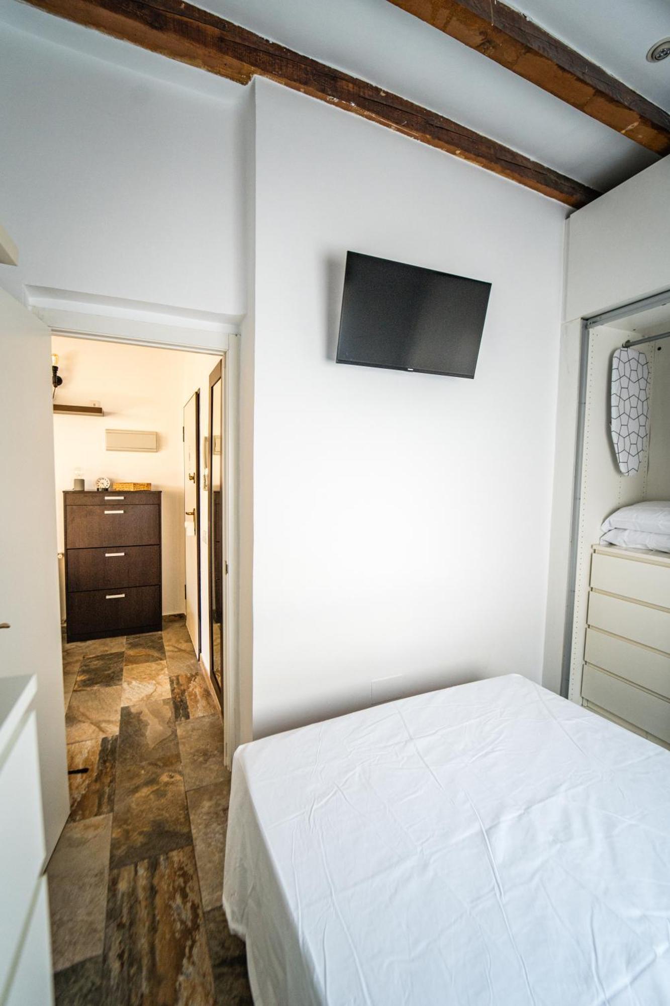 Centrico Atico En Madrid By Bebalmy Exterior foto