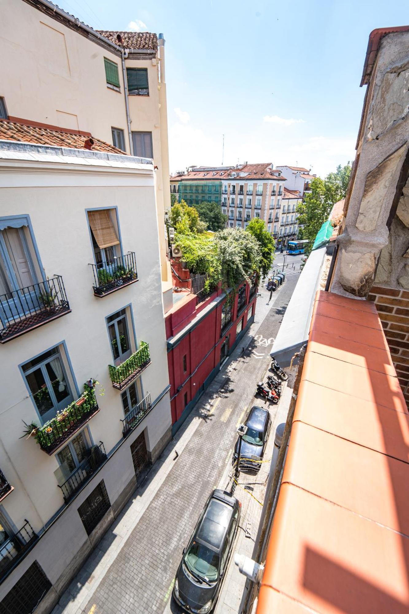 Centrico Atico En Madrid By Bebalmy Exterior foto